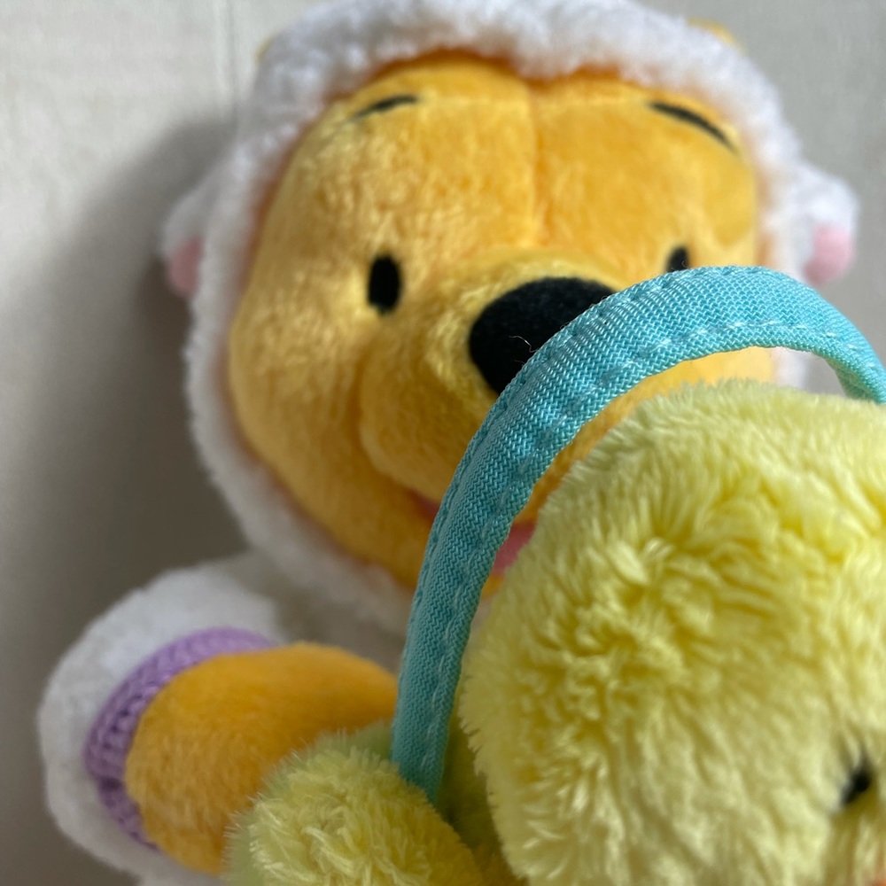 2003 Disney Mattel Easter Winnie The Pooh Plush - Picture 3 of 9